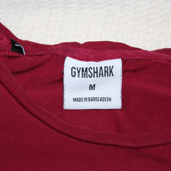 Gymshark T-Shirt - Picture 3 of 5